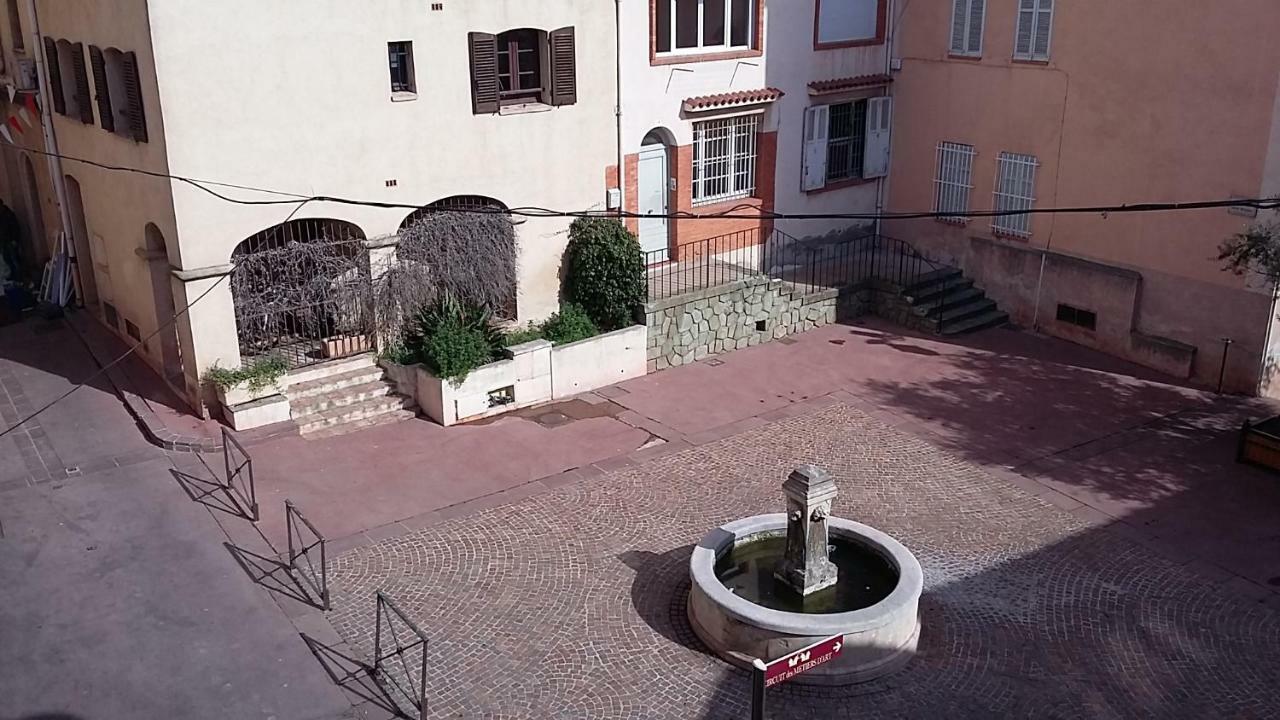 דירות Splendide Studio Au Coeur Historique De Fréjus מראה חיצוני תמונה